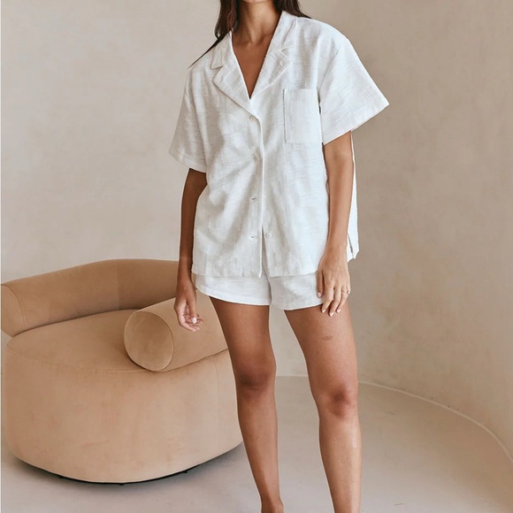 SABO CENA WHITE BUTTON UP TOP size L - Picture 2 of 6